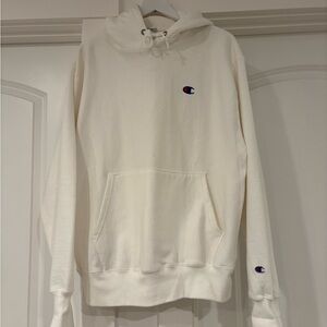 Champion white hoodie with embroidered logo Size L #champion #hoodie